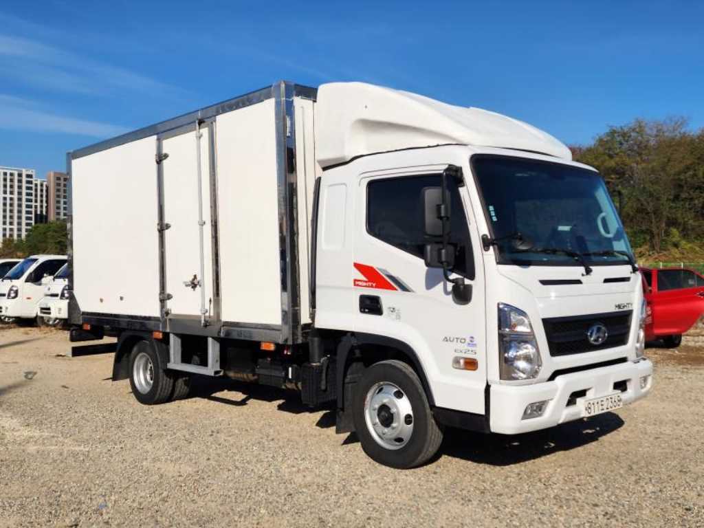 현대 올뉴마이티 2.5톤 냉동탑 2