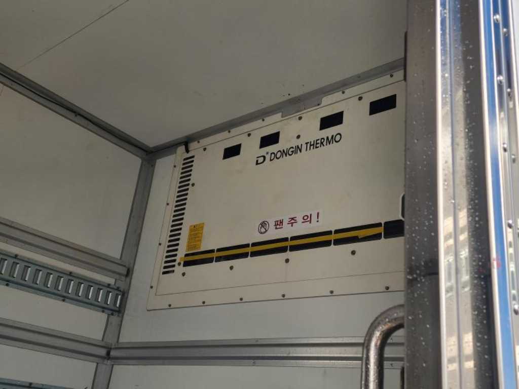 현대 올뉴마이티 2.5톤 냉동탑 17