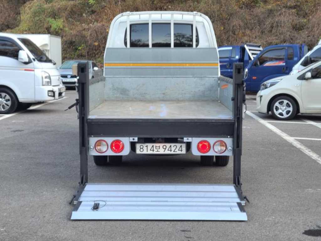 기아 봉고3 0.8톤 카고 8