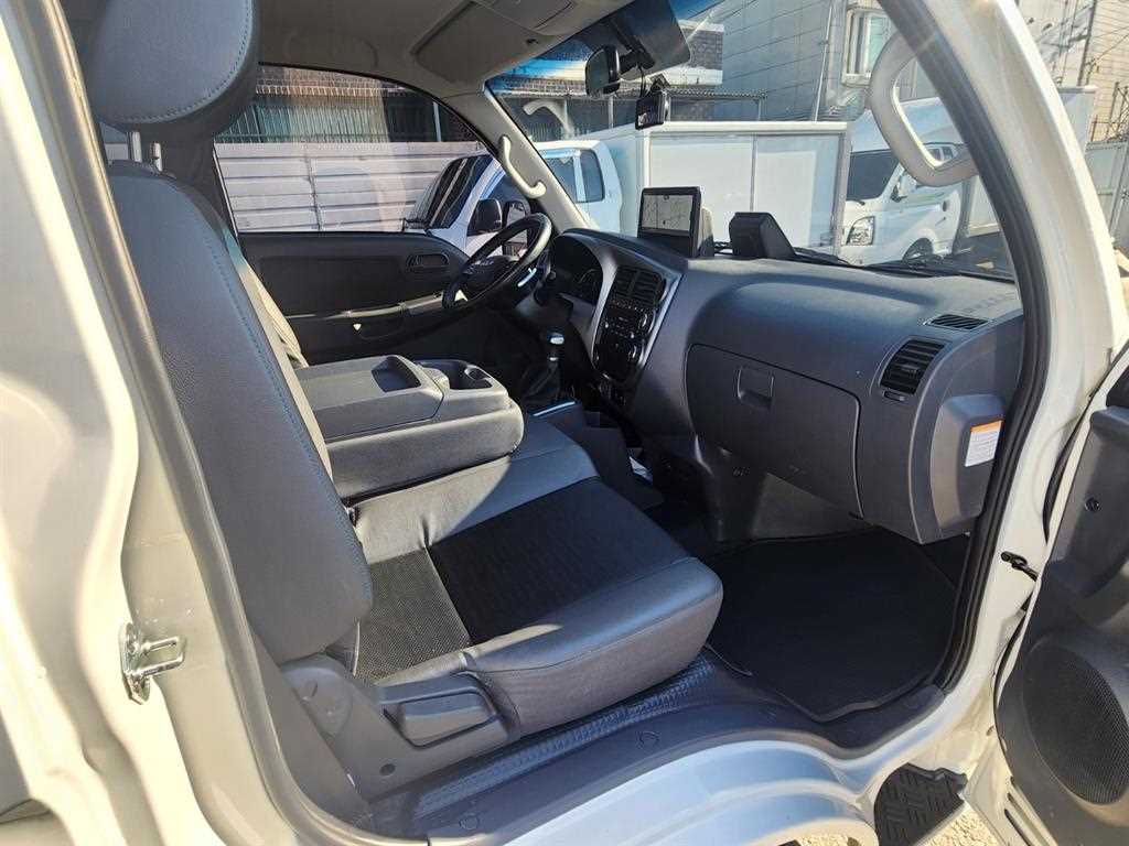 기아 봉고3 1톤 표준탑 전기 12