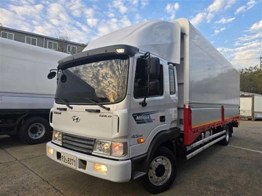 현대 메가트럭 280 단바리 윙바디 4.5톤 수동 2