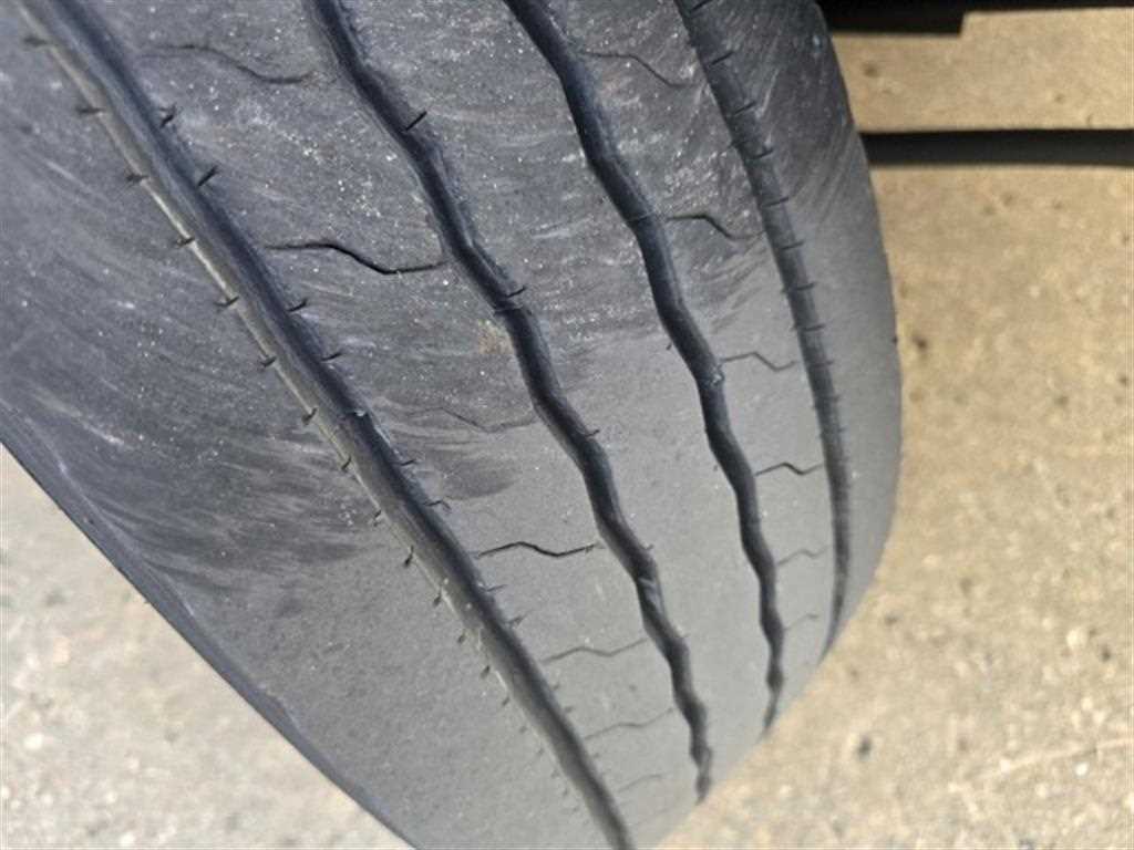 현대 메가트럭 280 단바리 윙바디 4.5톤 수동 14