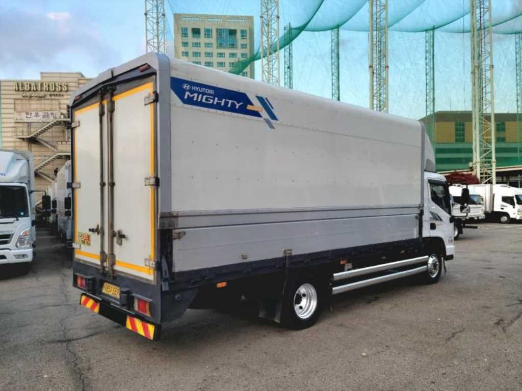 현대 올뉴마이티 3.5톤 윙바디 2