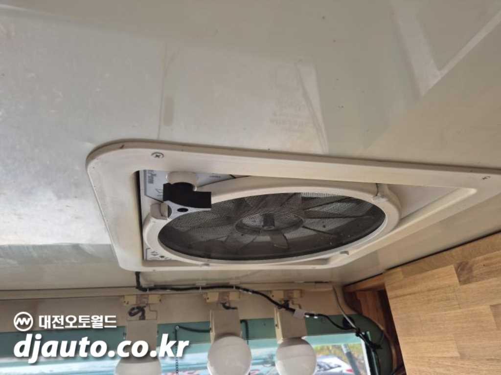 기아 봉고3 캠핑트럭 14