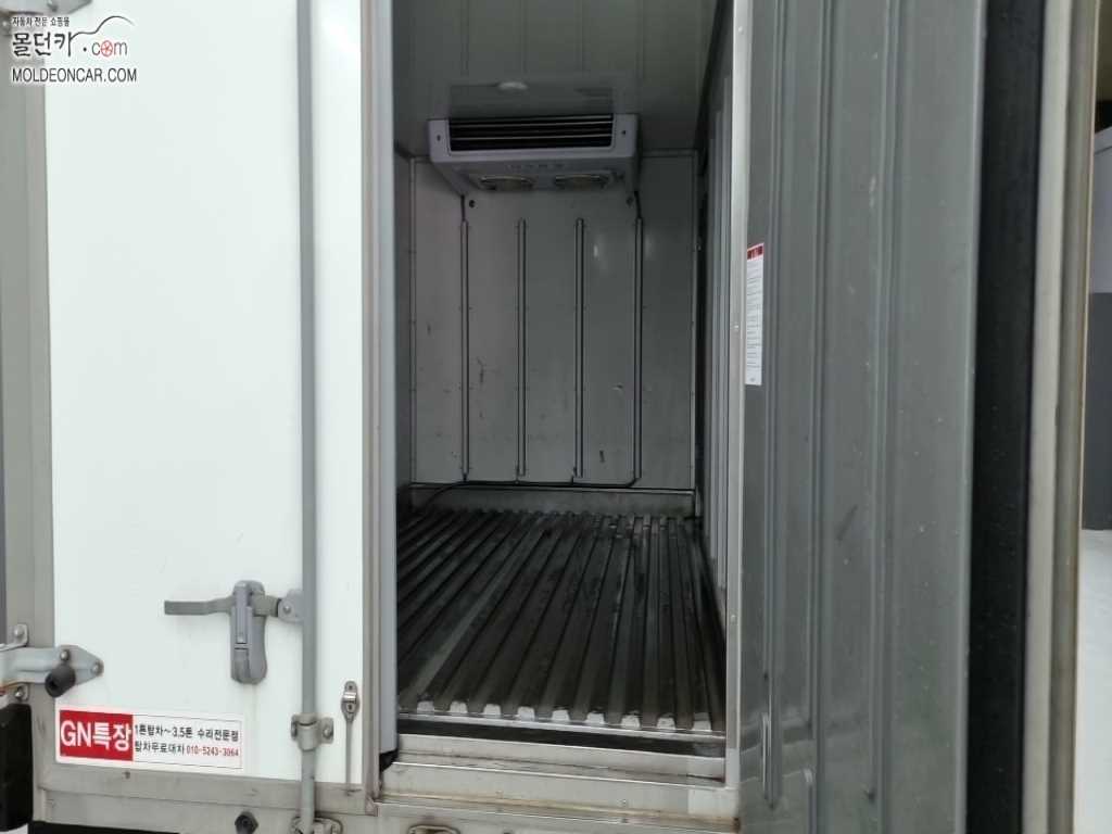 기아 봉고3 1톤 냉동탑 LPG 8