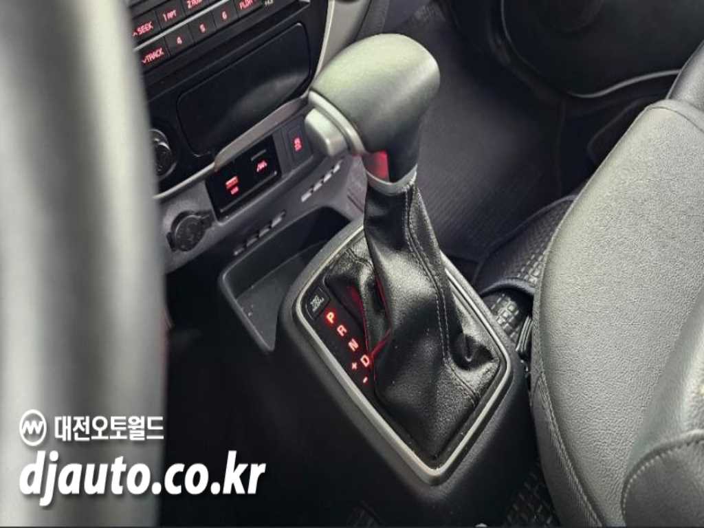 기아 봉고3 1톤 카고 더블캡 장축 8