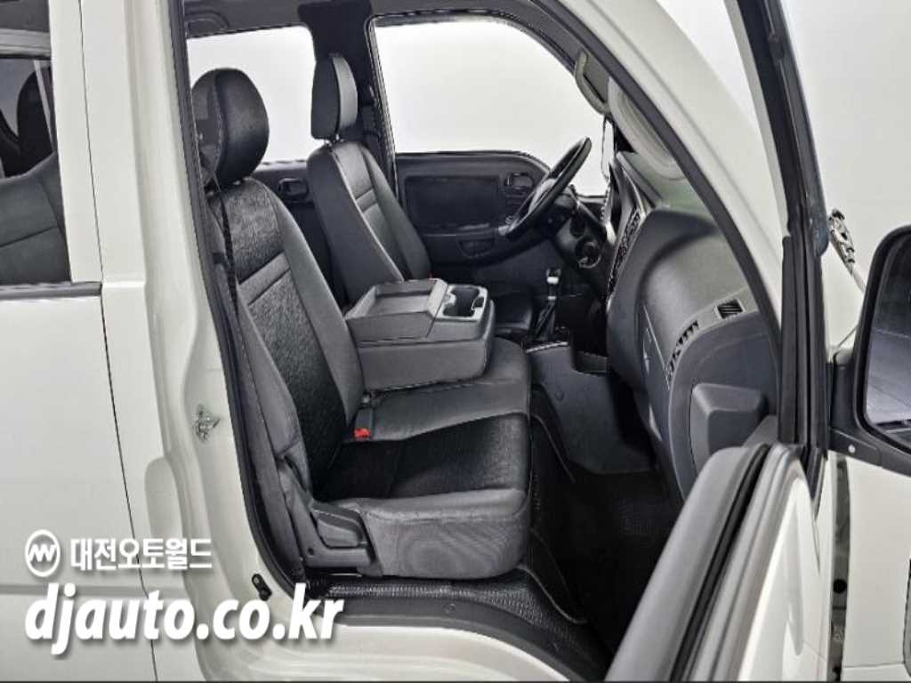 기아 봉고3 1톤 카고 더블캡 장축 11