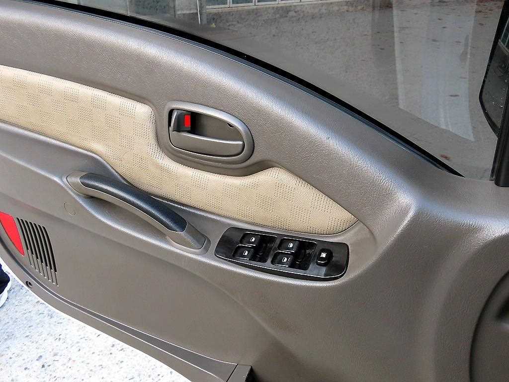 현대 포터2 1톤 카고 LPG 11