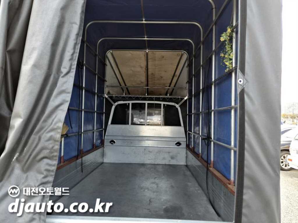 현대 포터2 1톤 포장탑 LPG 7