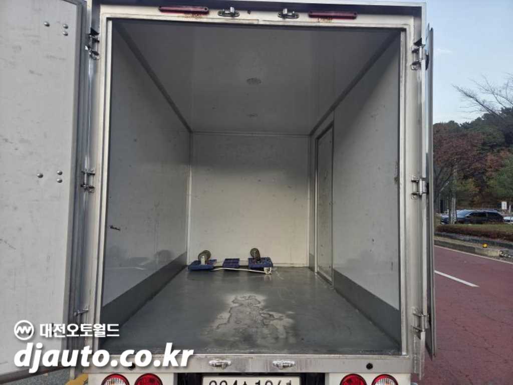 기아 봉고3 1톤 표준탑 LPG 8