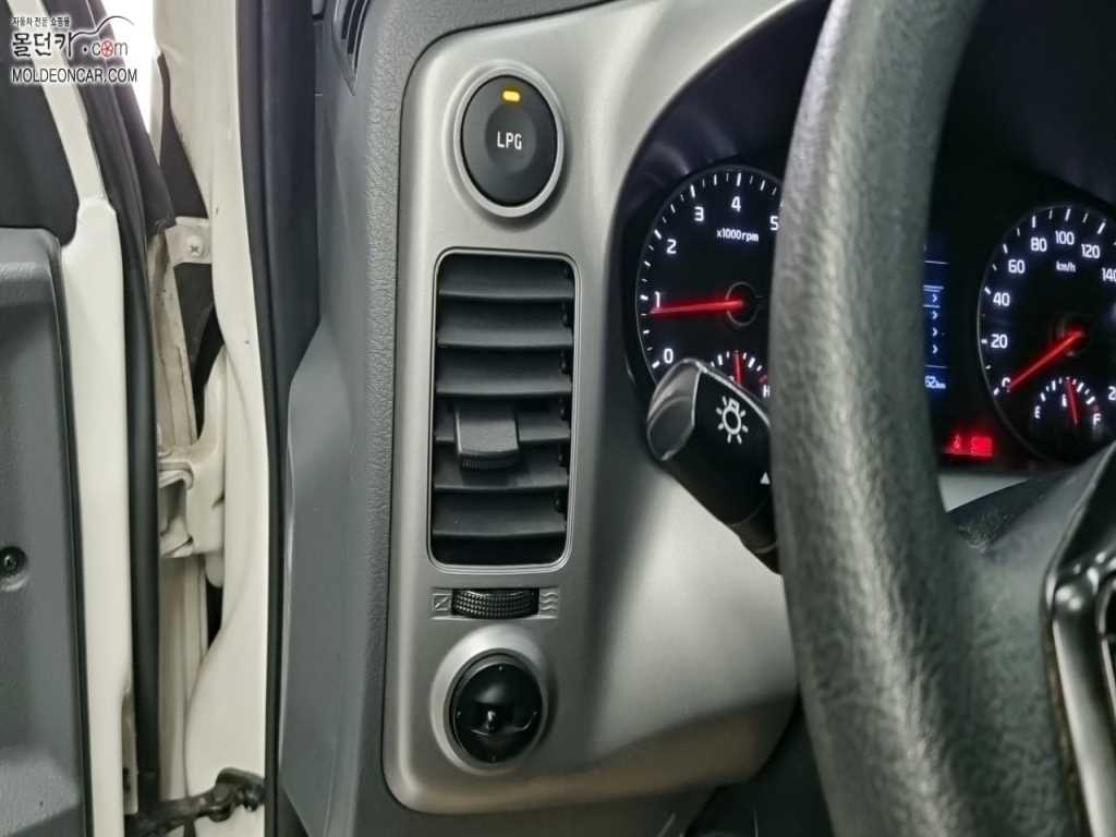 기아 봉고3 1톤 냉동탑 LPG 14