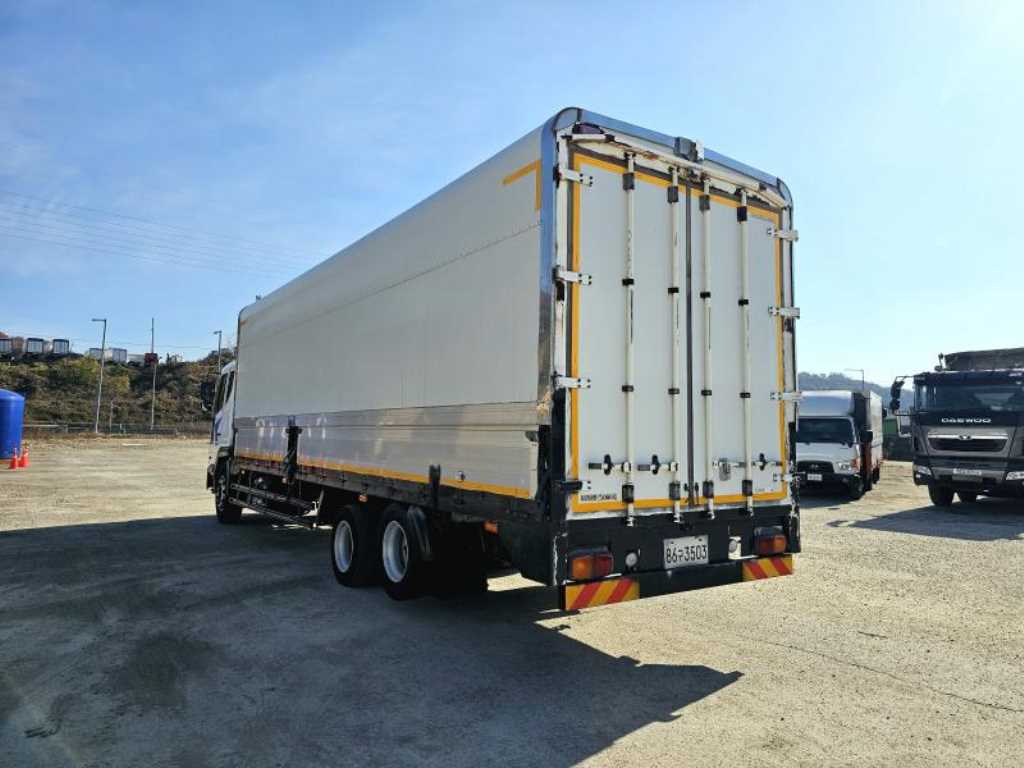 타타대우 노부스 윙바디 7.5톤 수동 10