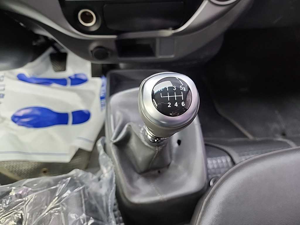 기아 봉고3 1.2톤 카고 6