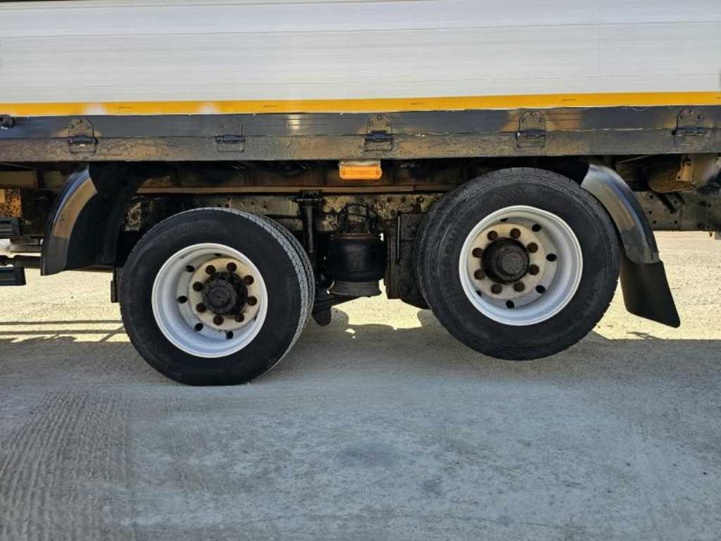 타타대우 노부스 윙바디 7.5톤 수동 8