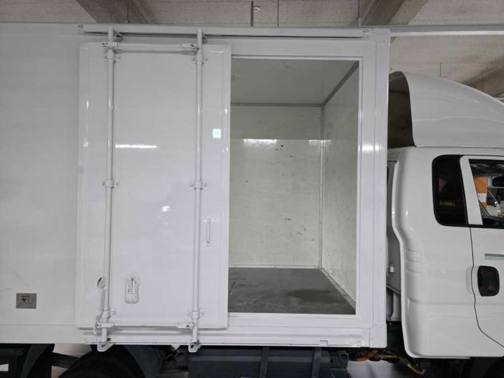 기아 봉고3 1톤 저상탑 전기 13