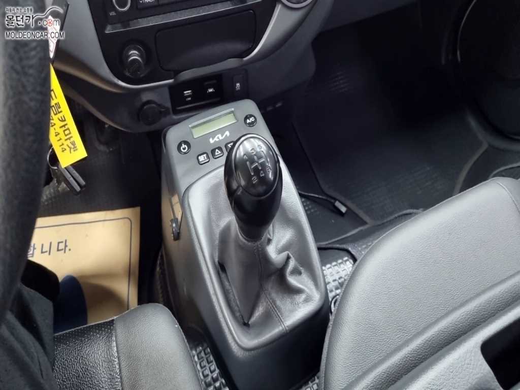 기아 봉고3 1톤 냉동탑 LPG 12