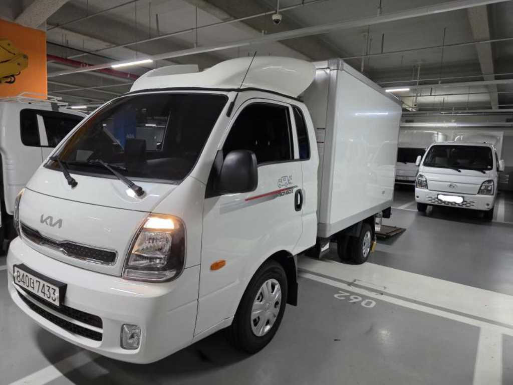 기아 봉고3 1톤 냉동탑 1