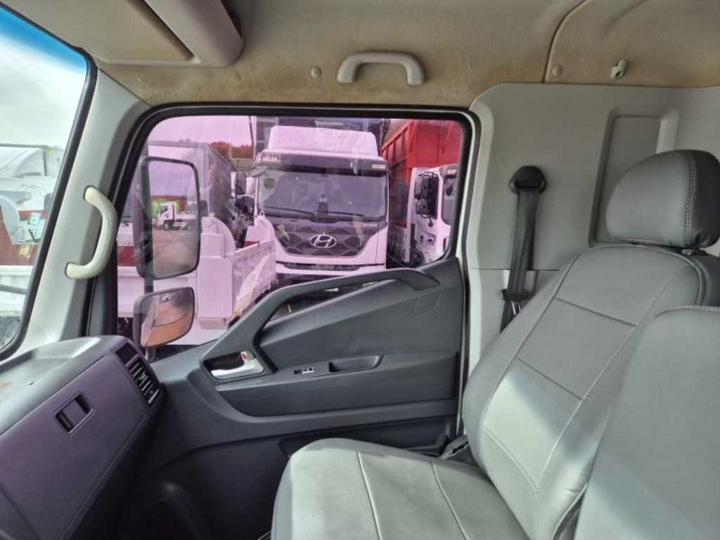 현대 올뉴마이티 2.5톤 표준탑 슈퍼캡 18