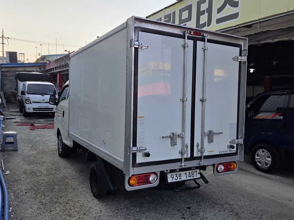 현대 포터2 1톤 냉동탑 5
