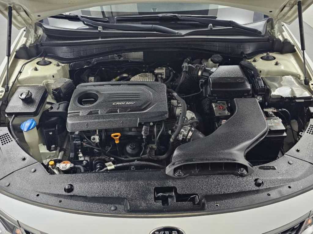 Kia K5 1.7 Diesel Luxury 7