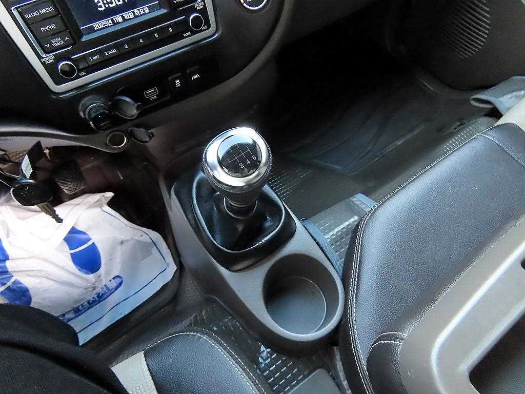 현대 포터2 1톤 카고 LPG 9