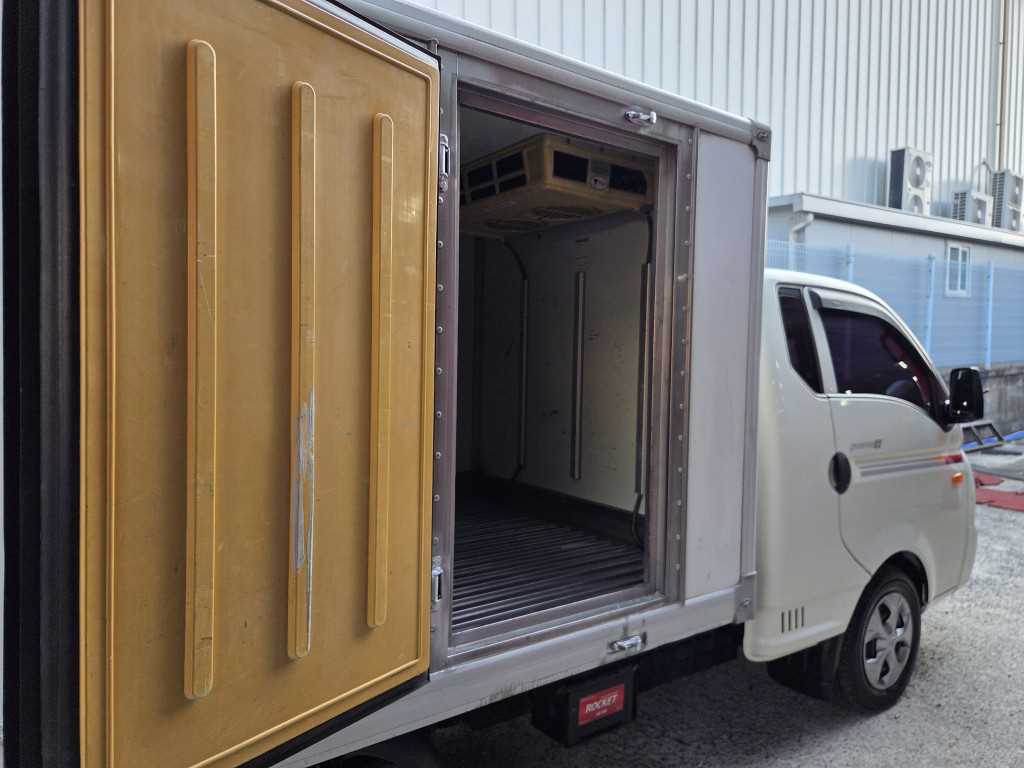 현대 포터2 1톤 냉동탑 15