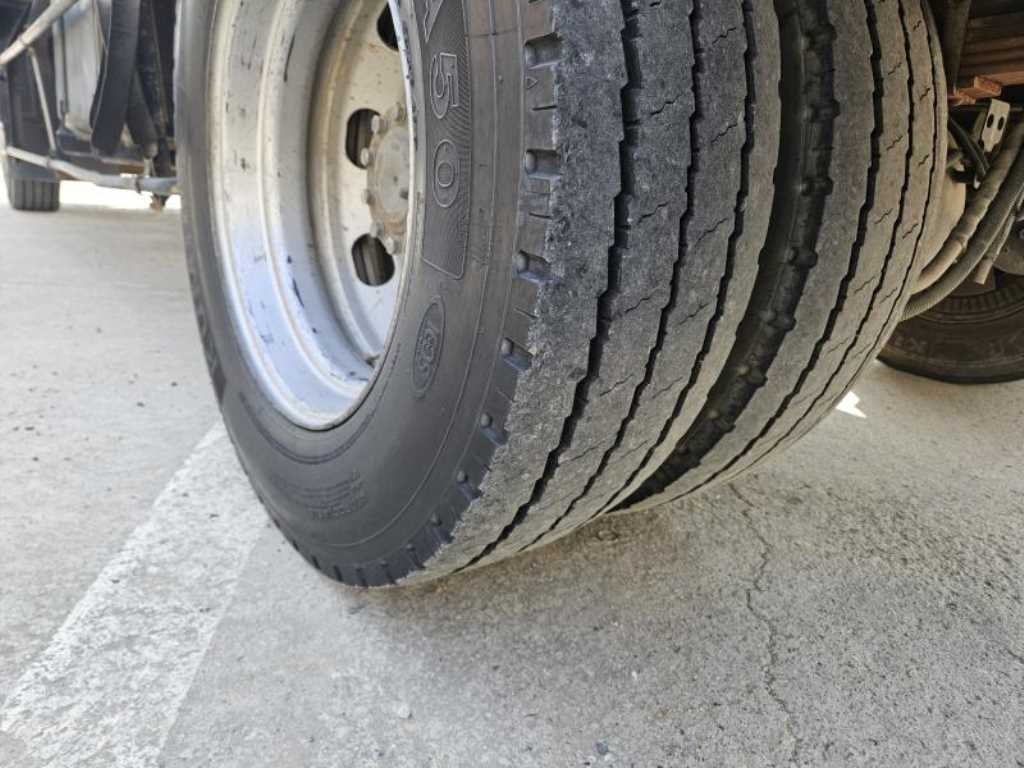 현대 메가트럭 카고 장축 10