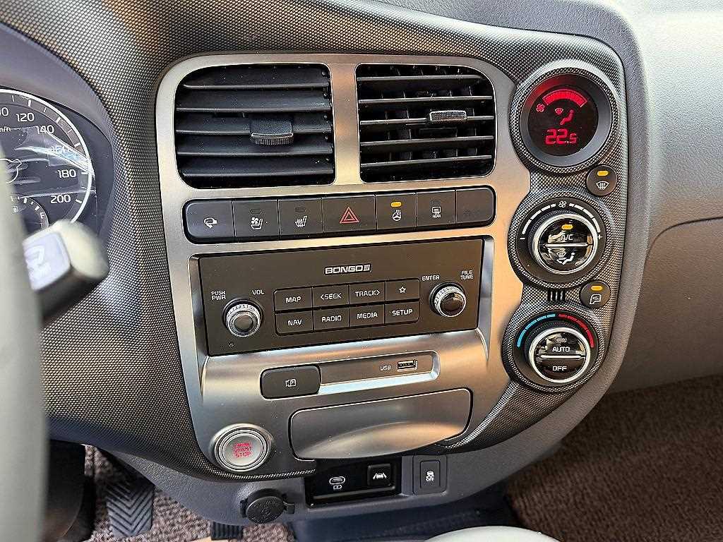 소형화물][카고]봉고3 (LPG2.5터보) 더블캡/초장축/2WD