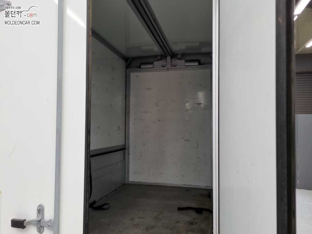 현대 포터2 1톤 윙바디 전기 13