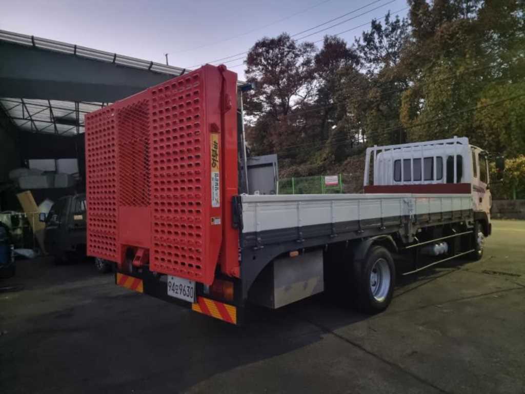 현대 어부바카 메가트럭