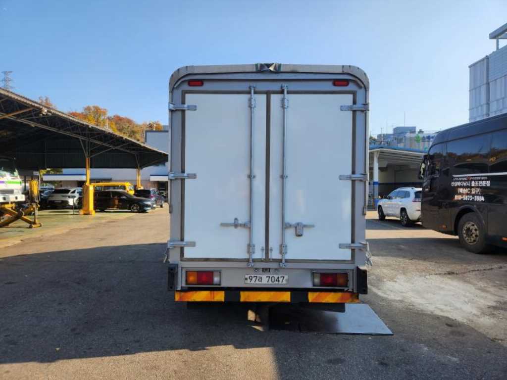 현대 올뉴마이티 3.5톤 냉동윙 4