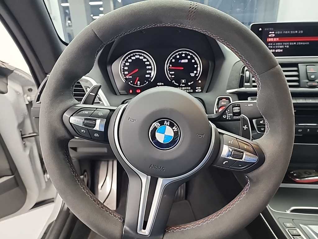 BMW M2 CS 25th Anniversary Edition 10