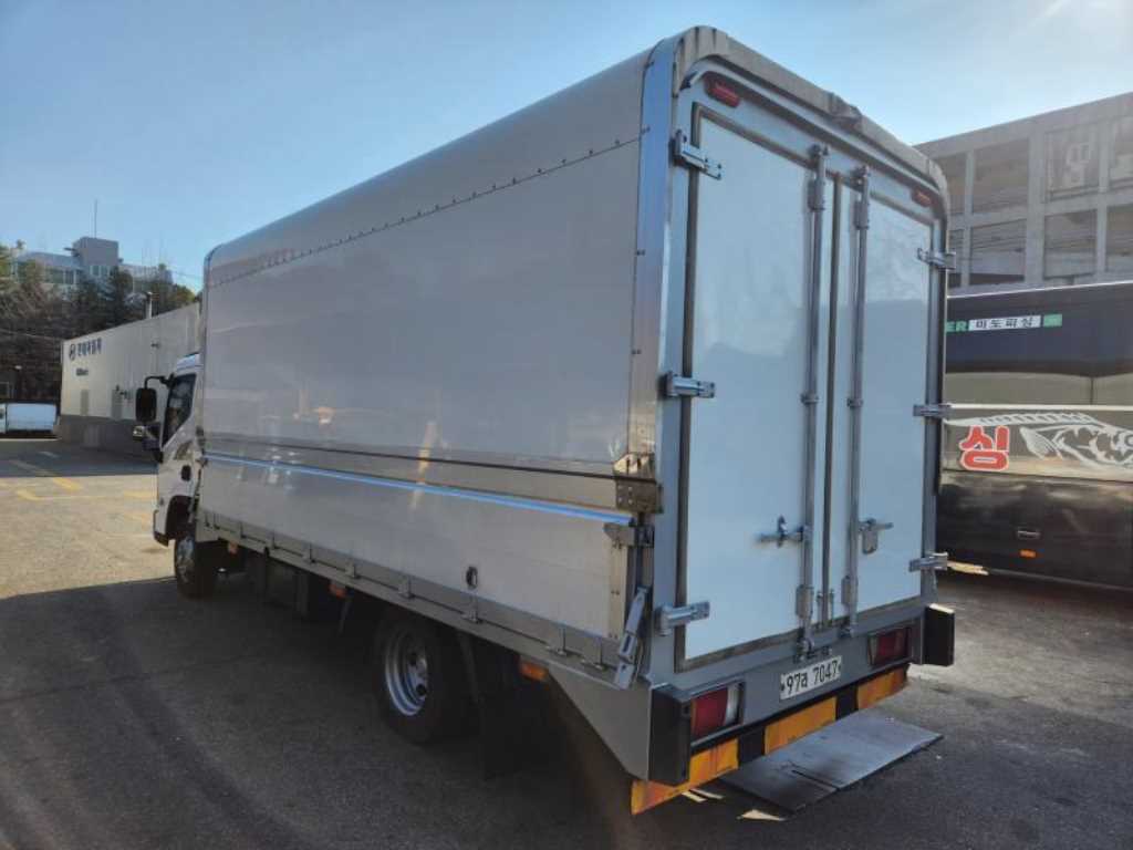 현대 올뉴마이티 3.5톤 냉동윙 2