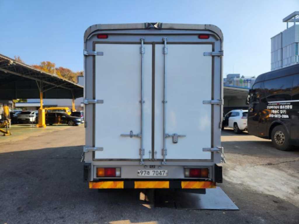 현대 올뉴마이티 3.5톤 냉동윙 3