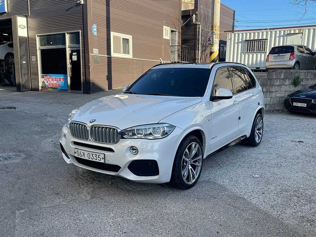 BMW X5 xDrive 40d M 스포츠 사진 2/18