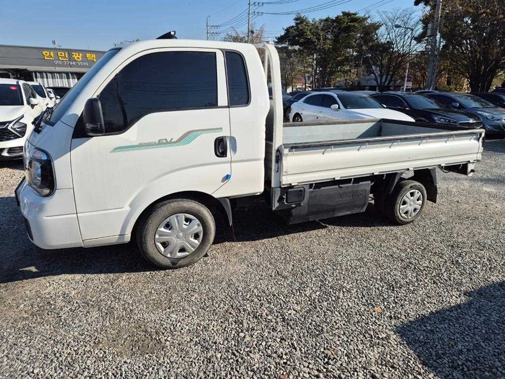 기아 봉고3 1톤 카고 킹캡 장축 전기 1