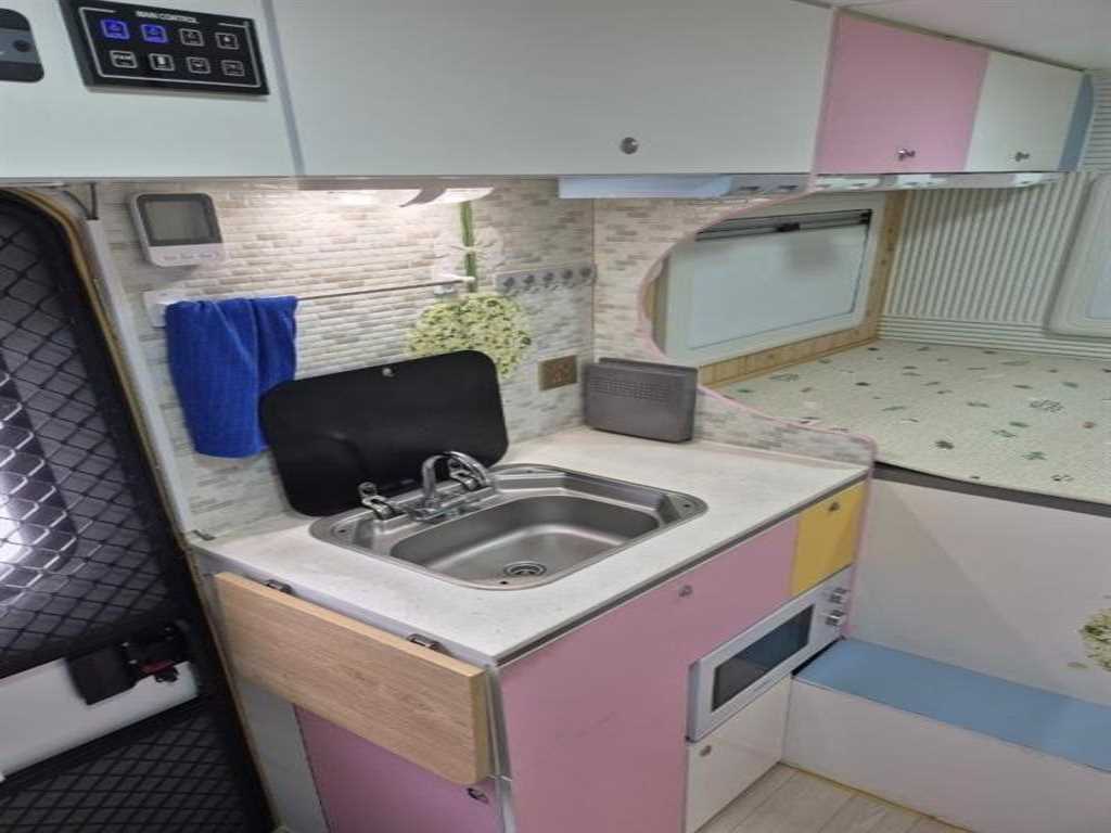 기아 봉고3 캠핑트럭 8