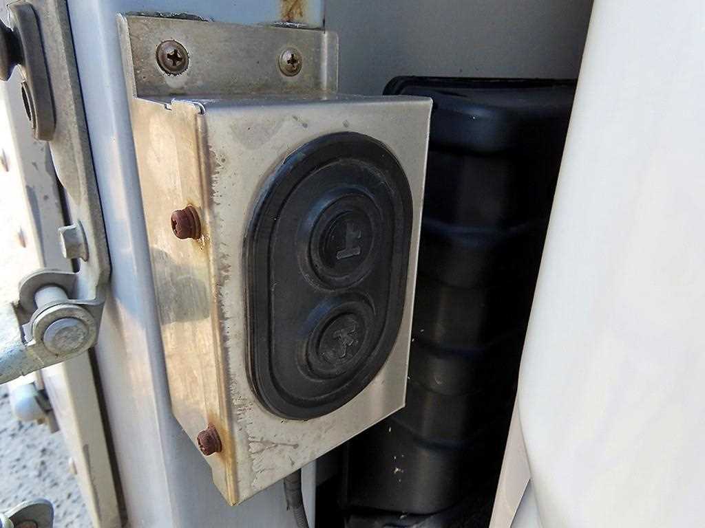 기아 봉고3 1톤 윙바디 7