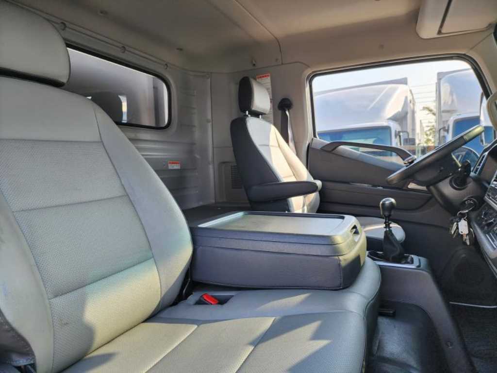 현대 올뉴마이티 3.5톤 냉동탑 7