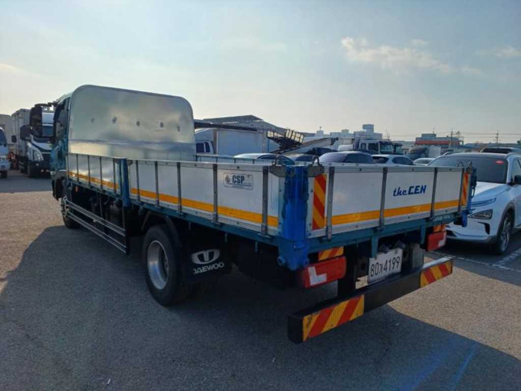 타타대우 더쎈 3.5톤 카고 4