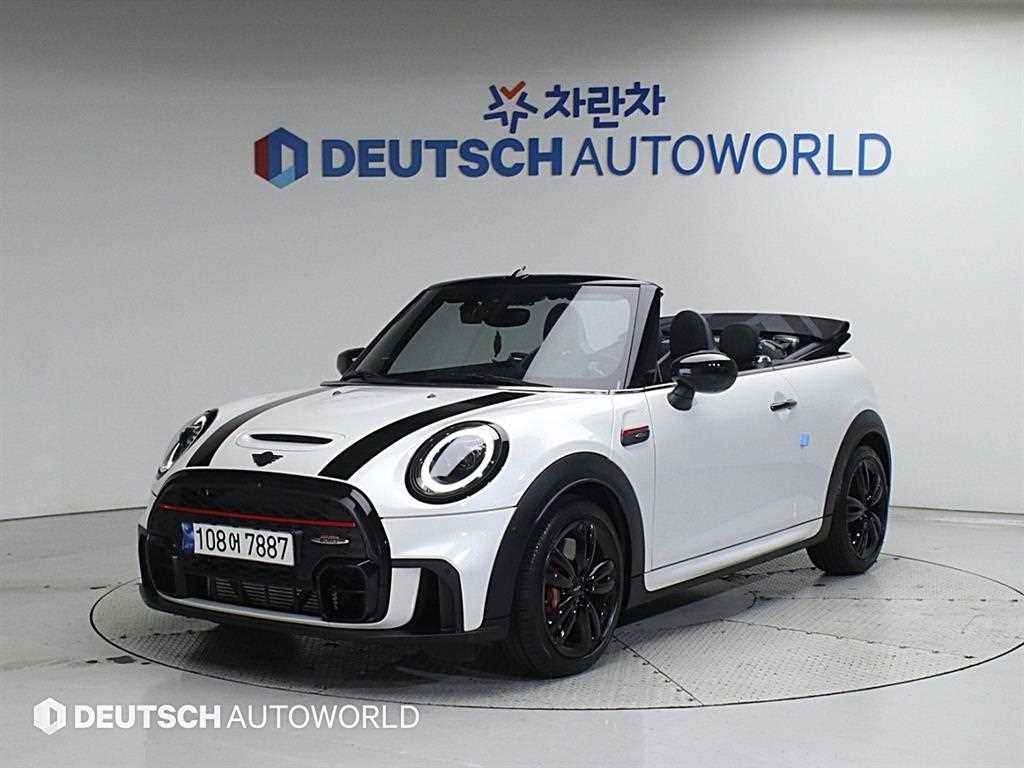 컨버터블 (F57) 2.0 쿠퍼 S JCW T1 2023년식