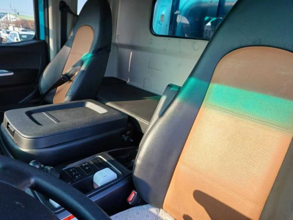 타타대우 더쎈 3.5톤 카고 10