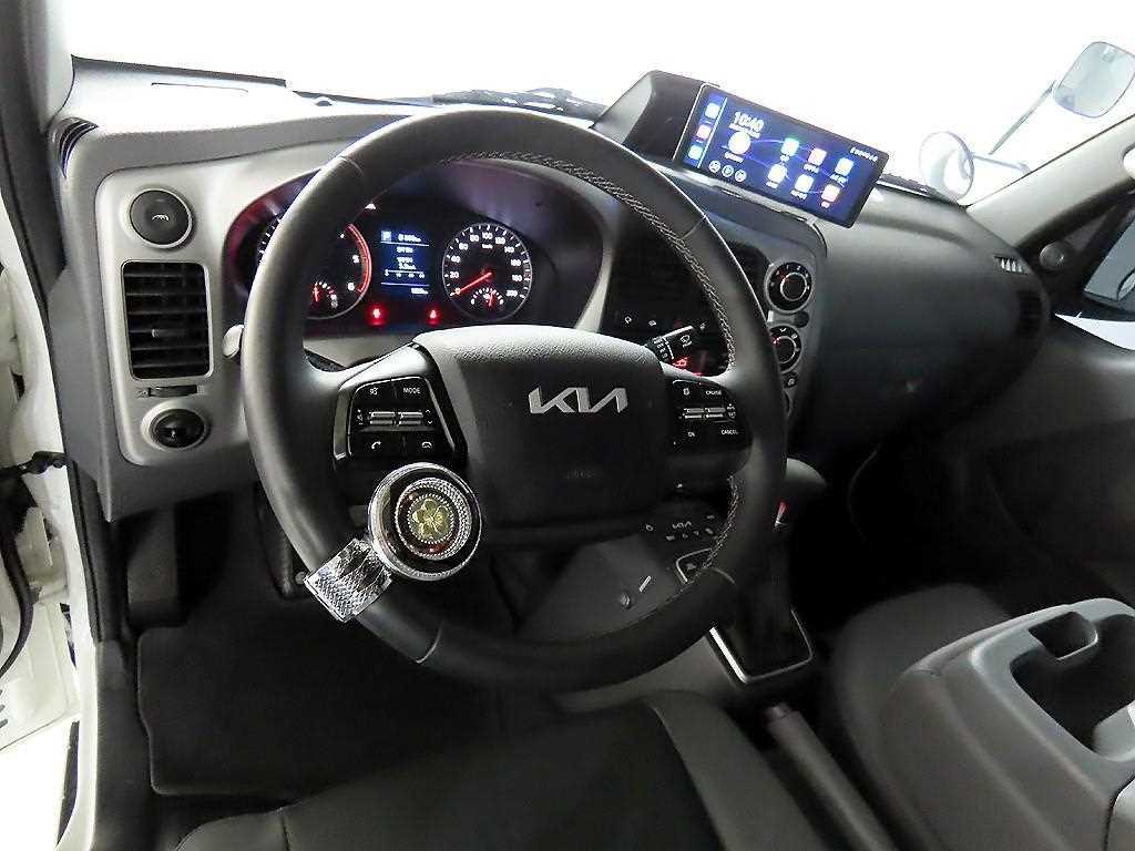 기아 봉고3 1.2톤 냉동탑 킹캡 장축 LPG 7