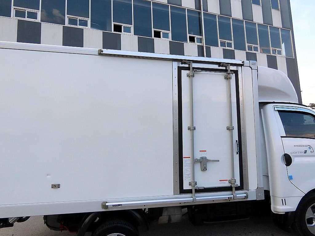 현대 포터2 1톤 냉동탑 LPG 6