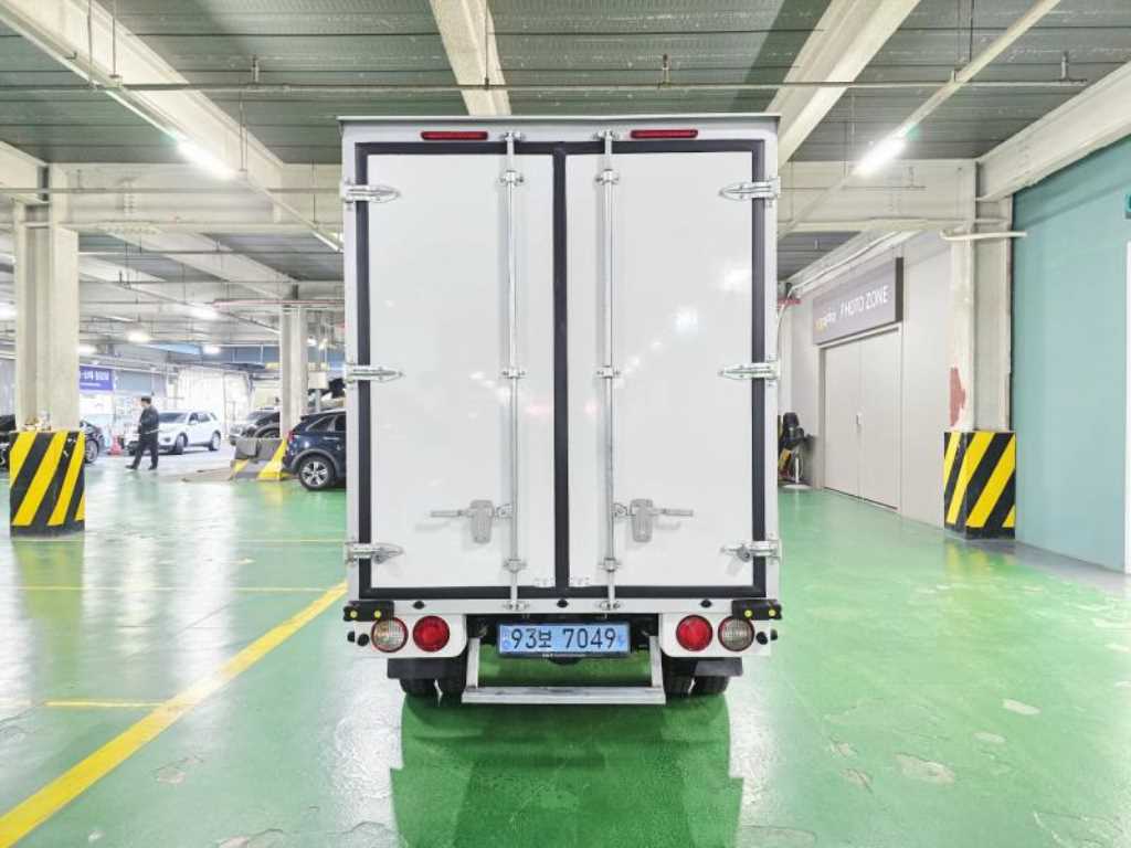 기아 봉고3 1톤 저상탑 전기 7