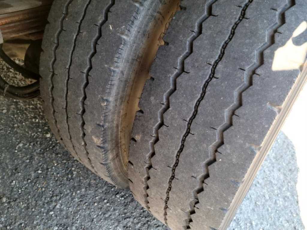 현대 메가트럭 카고 4.5톤 수동 13