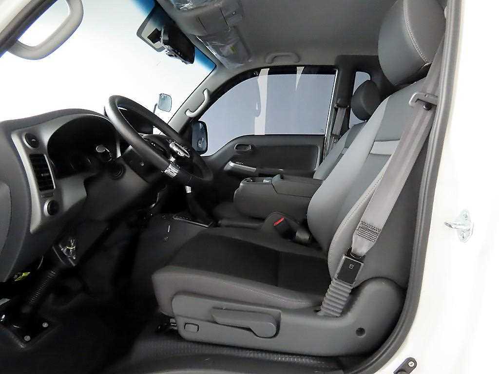 기아 봉고3 1.2톤 냉동탑 킹캡 장축 LPG 4