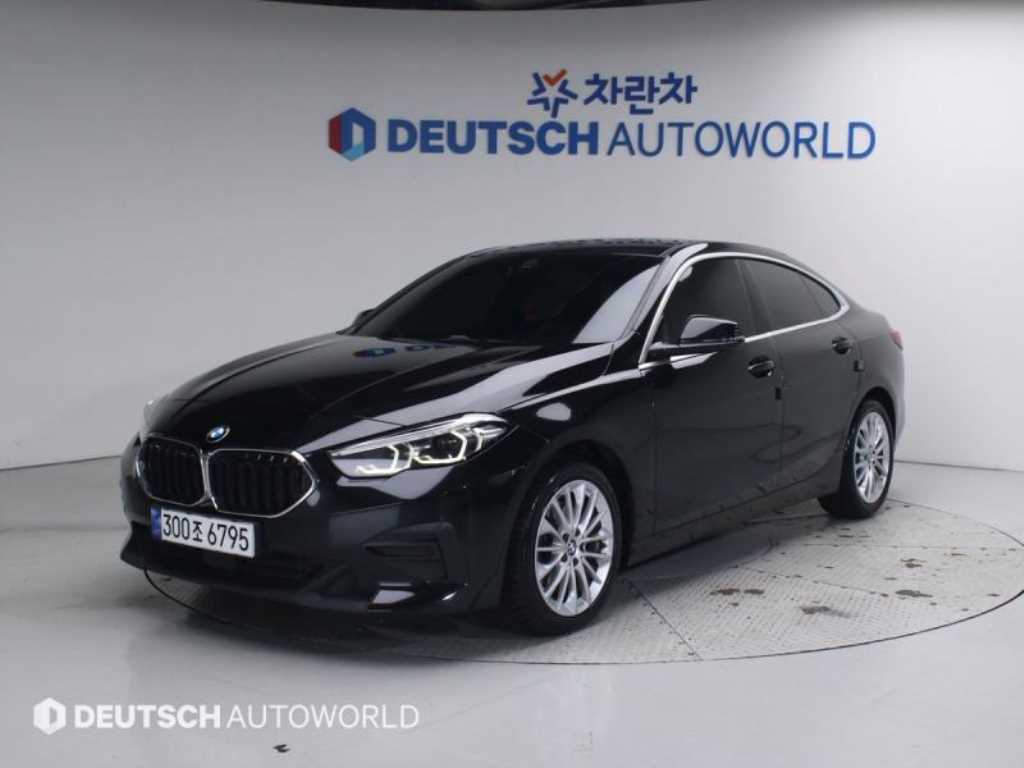 BMW 2 Series 218d Advantage 2