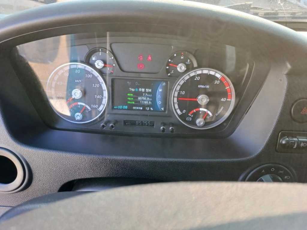 타타대우 더쎈 3.5톤 카고 8