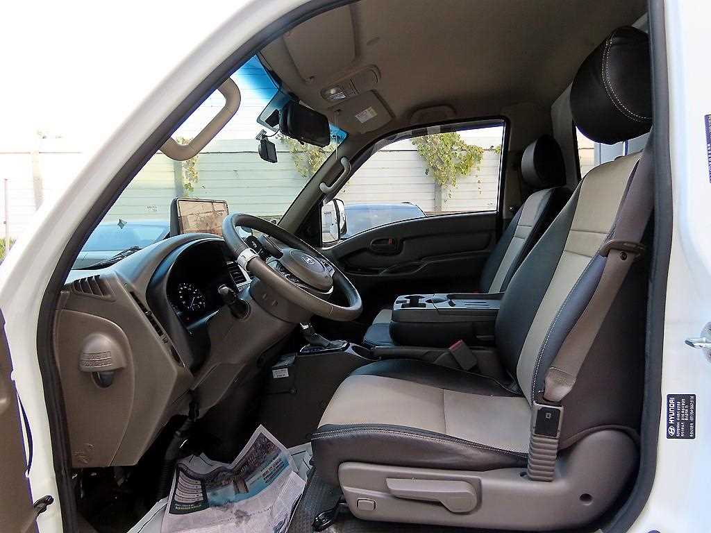 현대 포터2 1톤 냉동탑 LPG 7